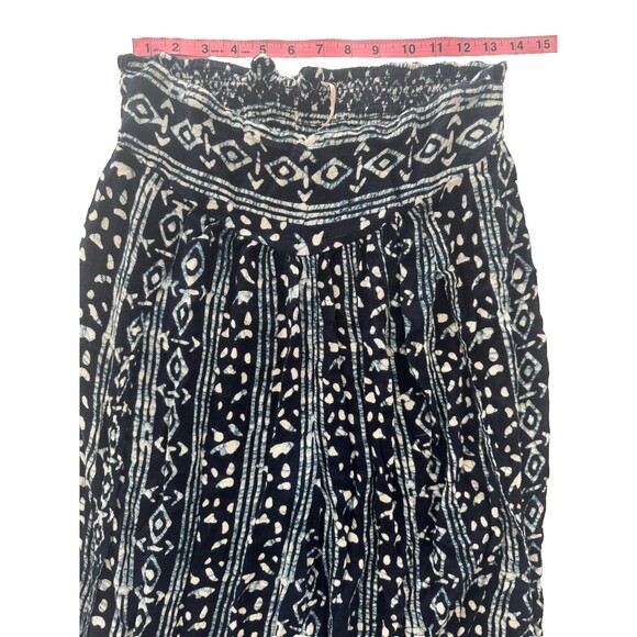 Free People Wide Leg Crop Pant Medium Slit Boho Coastal Beach Elastic Waist Navy - Picture 7 of 8